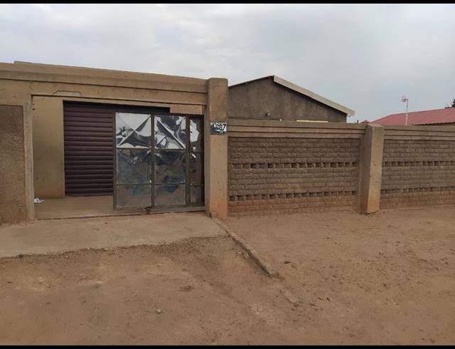 5 BEDROOM HOUSE FOR SALE IN KANANA PARK